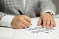 Umowa dzierżawy gospodarstwa – jakich błędów uniknąć?