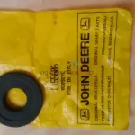 L155606 podkładka uszczelniająca szybę John Deere oryginał 5720 5820  L155606 podkładka uszczelniająca szybę John Deere oryginał 5720 5820