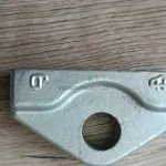 Wspornik,uchwyt belki John Deere L79378 + 2 x śruba Wspornik,uchwyt belki John Deere L79378 + 2 x śruba