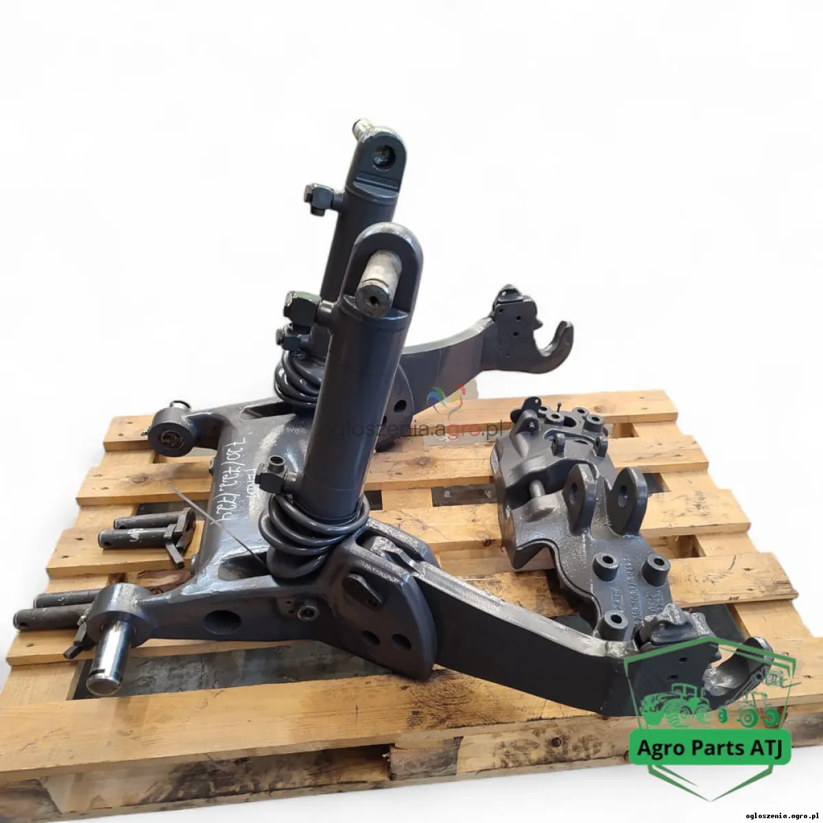 Przedni podnośnik TUZ M716.300.170.041 Fendt 720 Vario