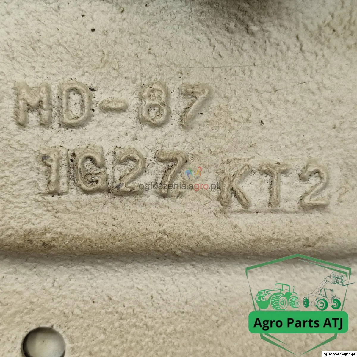 Pokrywa dolna skrzyni biegów MD-87 Kubota M 130 X