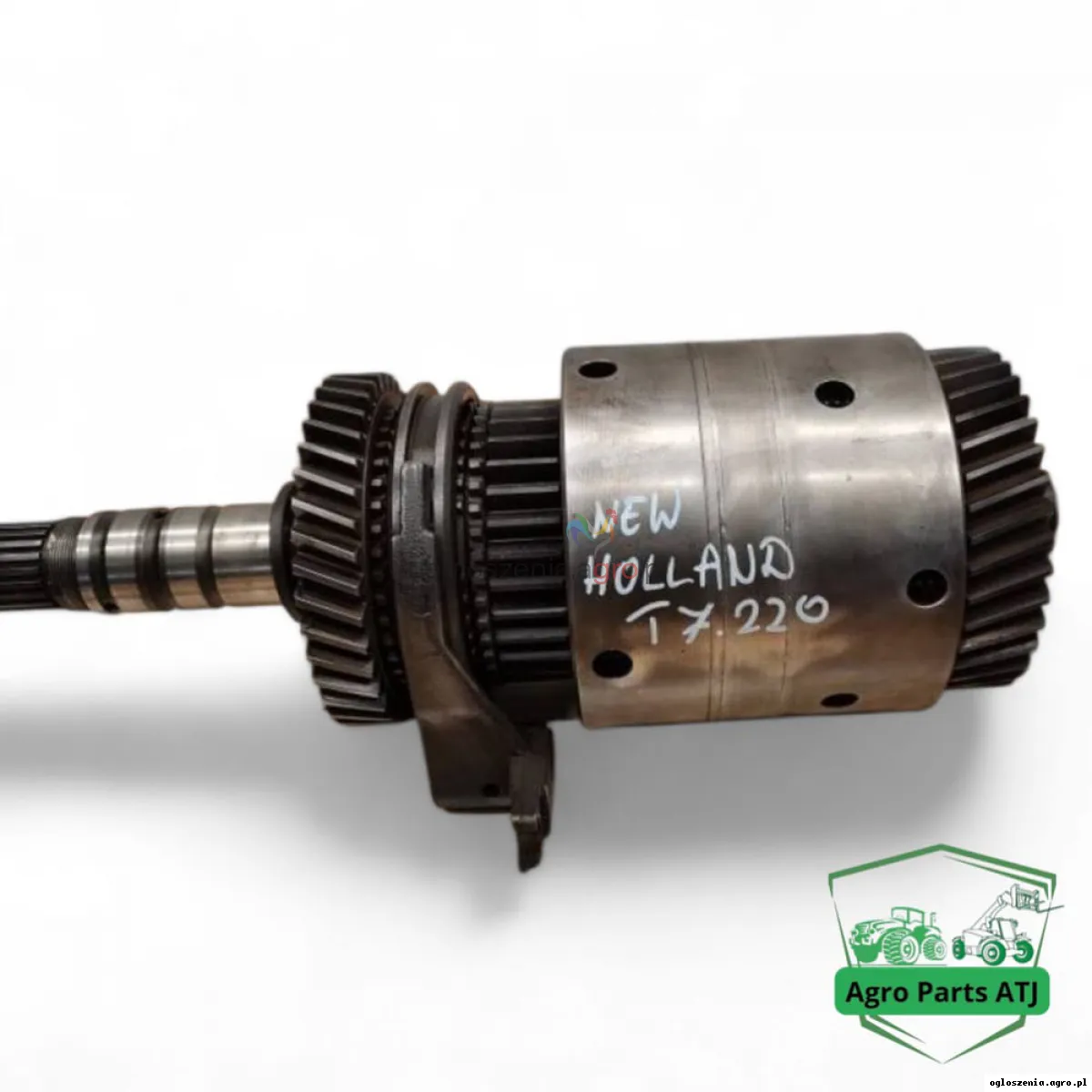 Kosz sprzęgłowy skrzyni 84559343 47878899 CASE 160 CVX