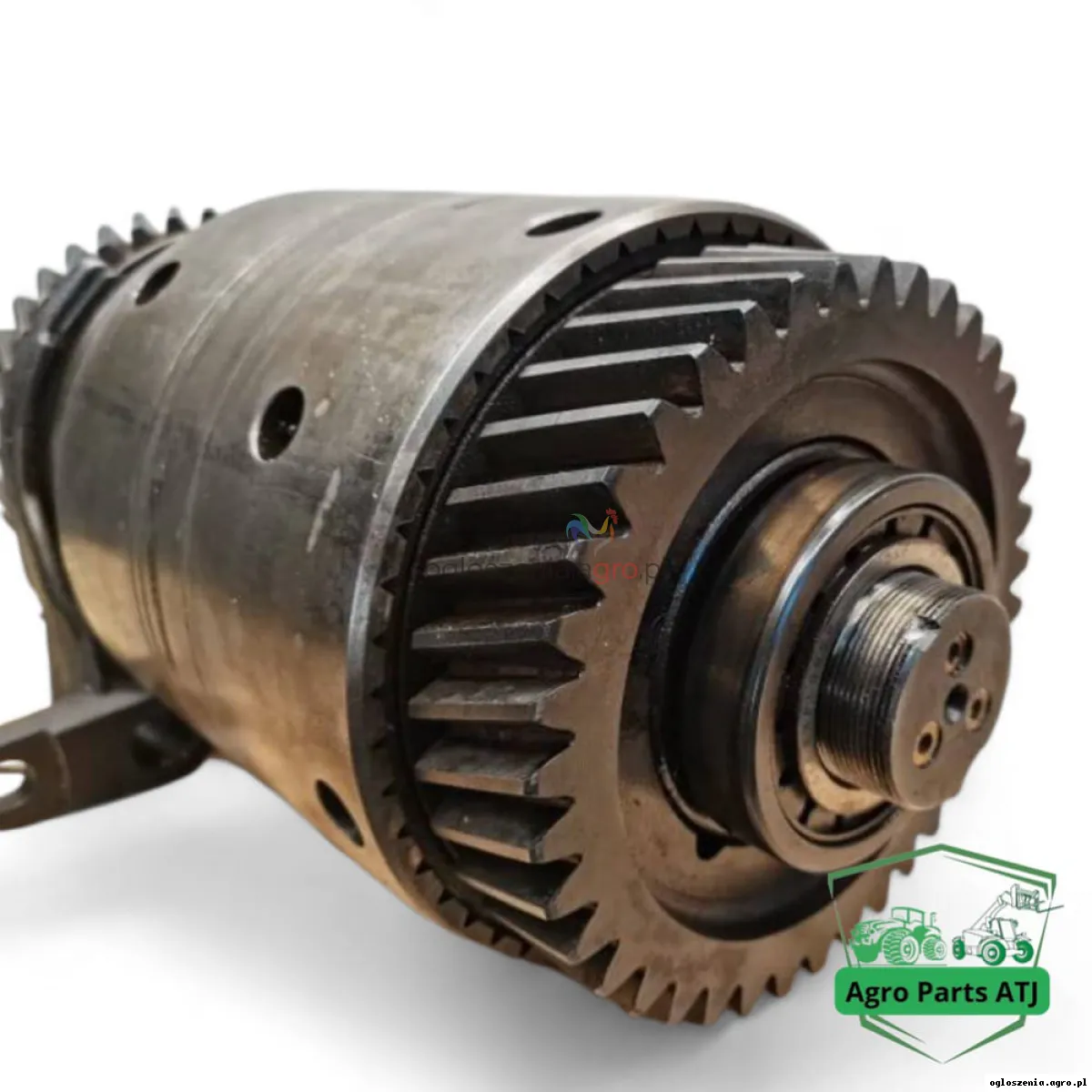 Kosz sprzęgłowy skrzyni 84559343 47878899 CASE 160 CVX