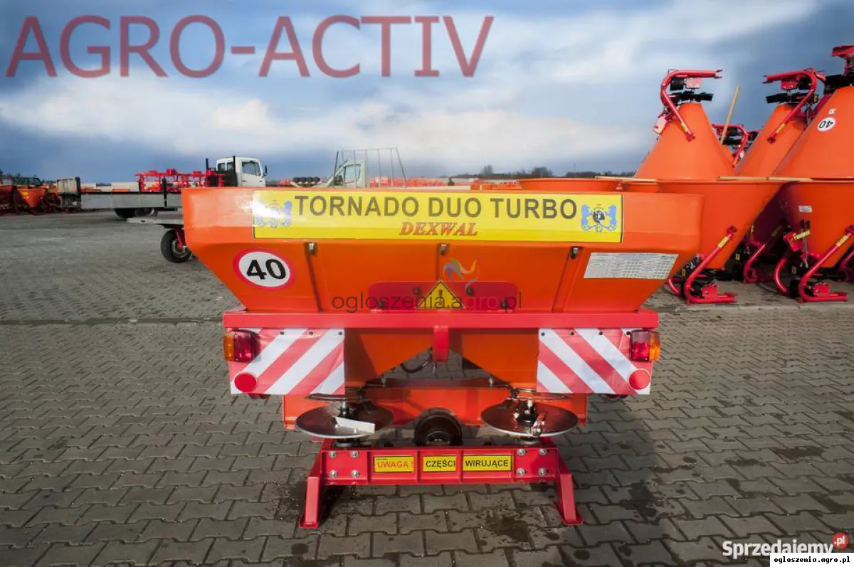 Rozsiewacz Nawozów Tornado 850L/1200kg TRANSPORT