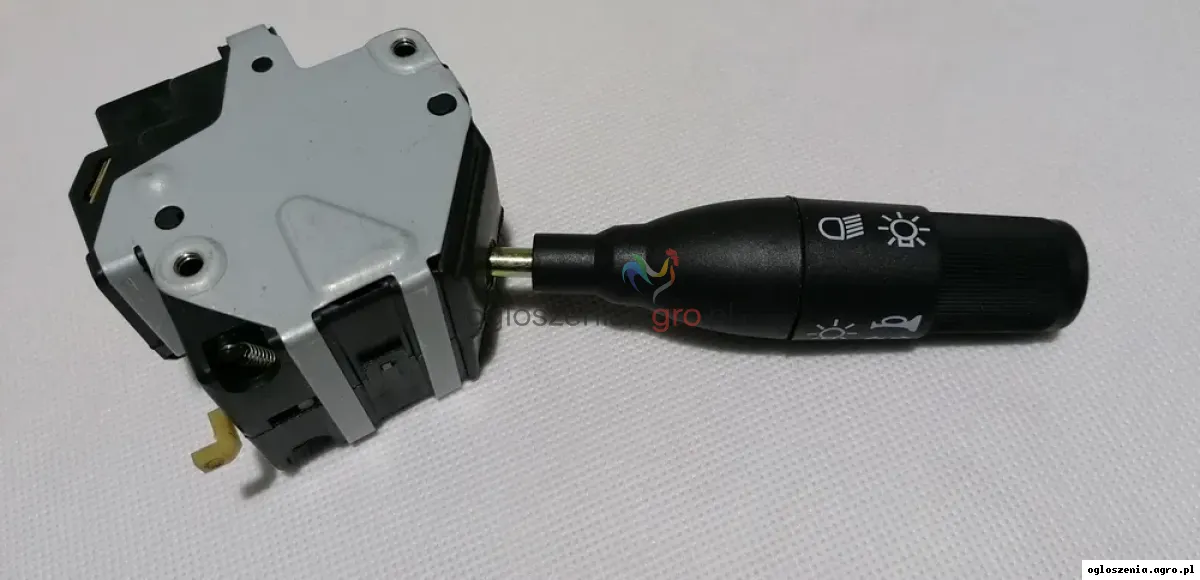 Włącznik świateł Massey Ferguson 3050,3060,3070,3080,3090,3115,3125