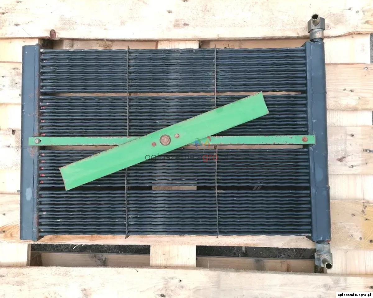 Chłodnica oleju John Deere 985,1072,1075,1085,1166,1174,1177,1188,4435