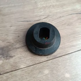 Piasta uchwyt noża do kosiarki Mesko PK40 PK40-1.00.007 / AG25-0040 PRL 