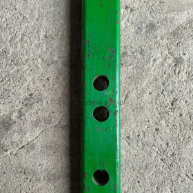 Listwa zaczepu dolnego John Deere L114953 oryginał 1145mm
