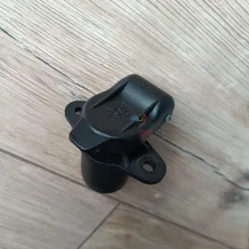 Gniazdo elektryczne 3 pinowe Cobo 22725036100