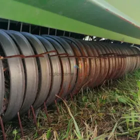 Podbieracz Krone Comprima fortima