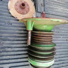 Koło pasowe silnika, przystawka silnika John Deere 1085,1188