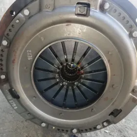 Docisk sprzegla LUK Renault 103,52 106,54 110,54 120,54 133,54 Temis