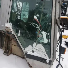 Drzwi Massey Ferguson 3050,3060,3070,3080,3090,3125, 3650,3670,3690...