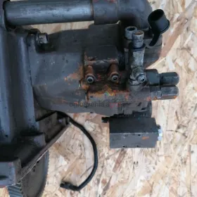 Pompa hydrauliczna Massey Ferguson 3635,3645,3655,3670,3690,8110,8120,