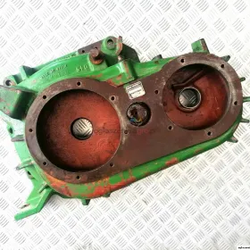 Obudowa przekładni John Deere 2054,2056,2058,2064,2066,2254,2256,2258