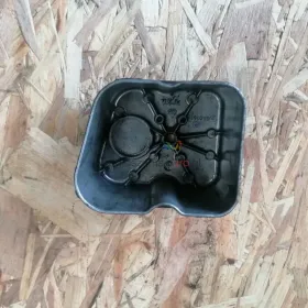 Pokrywa zaworów Cummins B6t-590, 4bt,6bt,Case 5120,5130,5140,5150