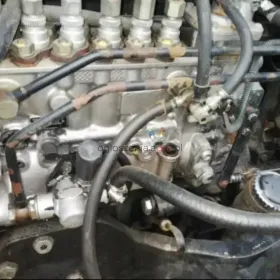 Pompa wtryskowa Bosch Valtra, Massey Ferguson, Sisu