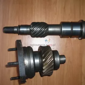Wałek napędu pompy Paliwa Perkins 6 Claas,Massey Ferguson,Mercator,