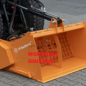 Piaskarka solarka komunalna posypywarka samozaładowcza do utrzymania dróg i ulic placów 